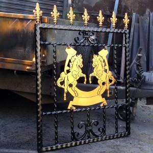 Rearing-Horses-Exclusive-Brass-Plaque-Wrought-Iron-Wales-4 900px